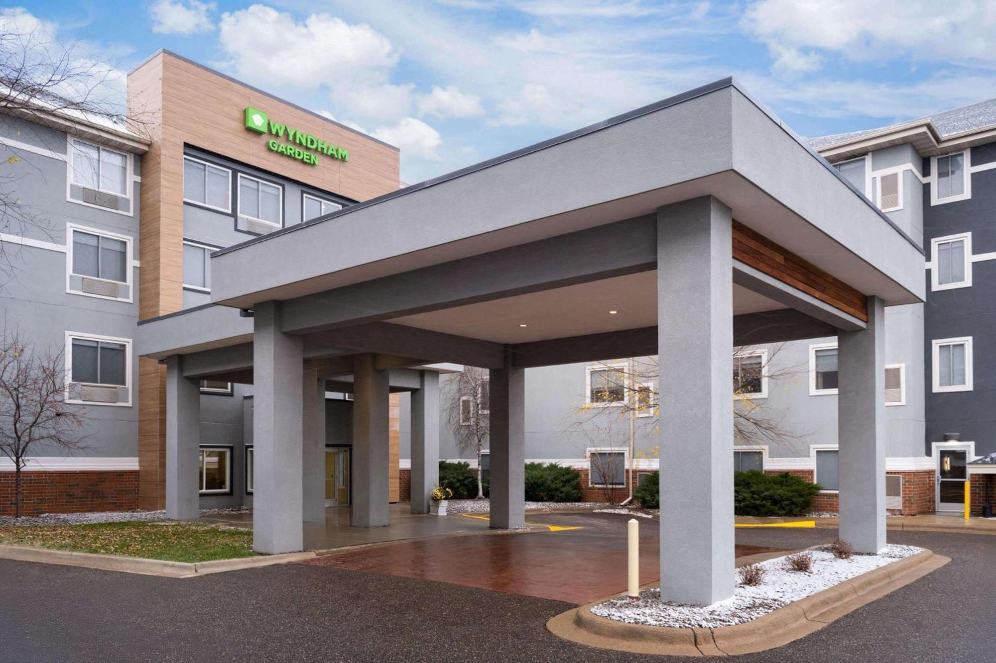 Wyndham Garden Otsego-Minneapolis Buitenkant foto